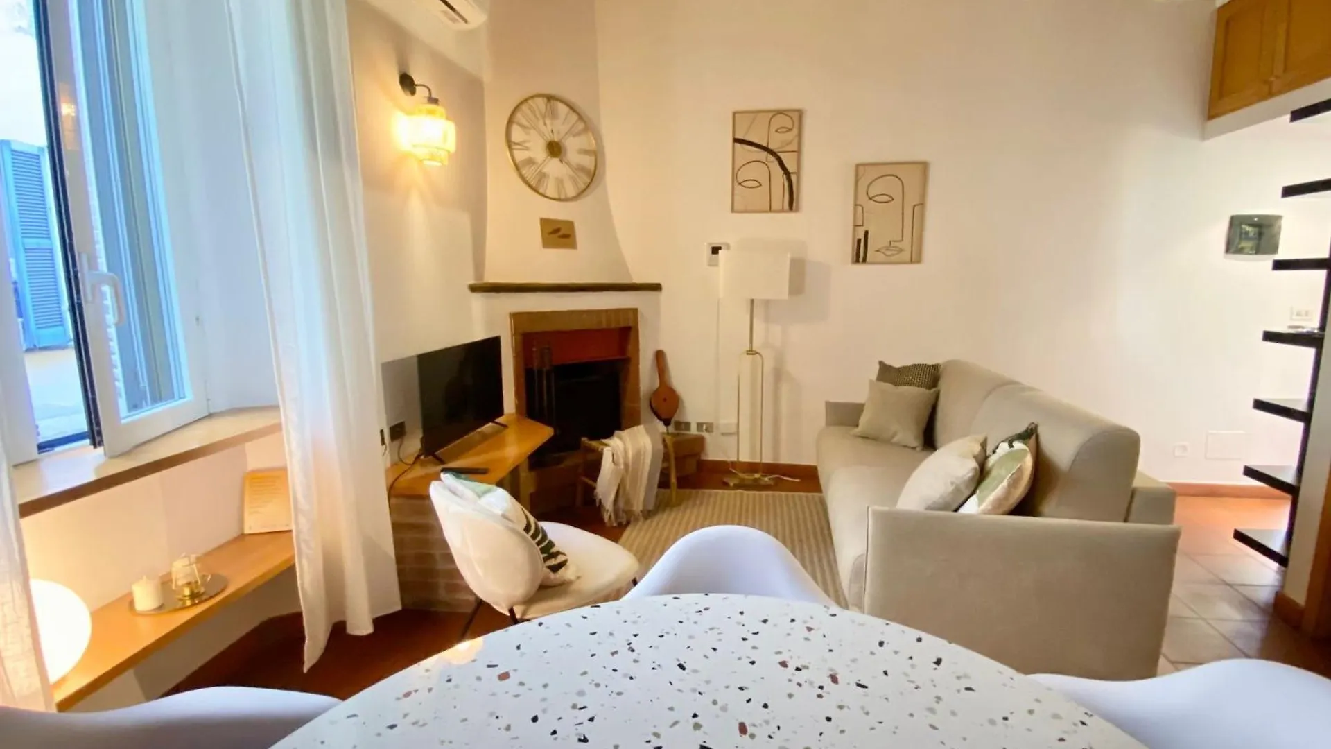 Apartman Urban House - Charming Home Navigli Milan Center